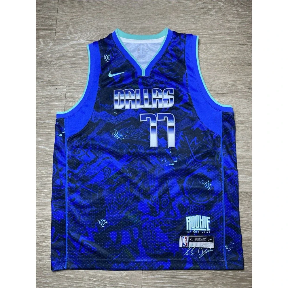 Authentic Nike Dallas Mavericks Luka Doncic Select Series Jersey Kids Size‎ XL